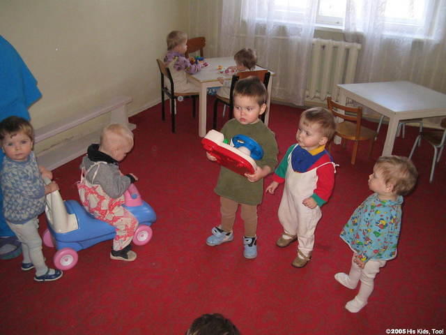 The kids were all sleeping when we arrived with one one group up, so they were able to 'test' all the toys first.