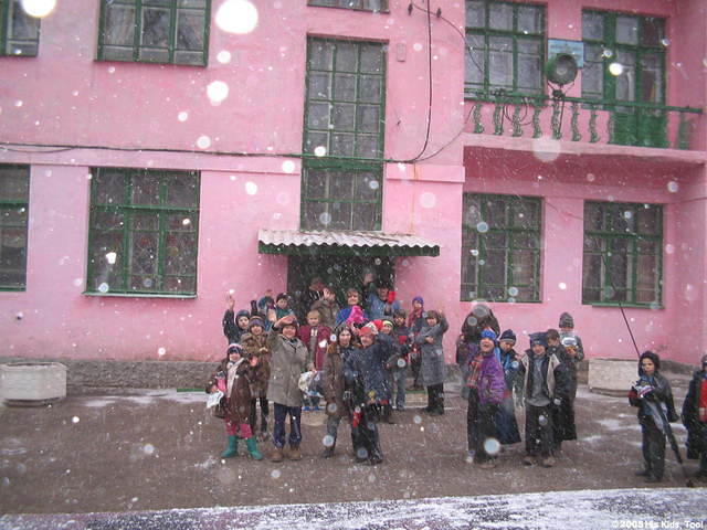 There was a wonderful 'send off', as all the children came out to say good-bye, even in the blowing snow!