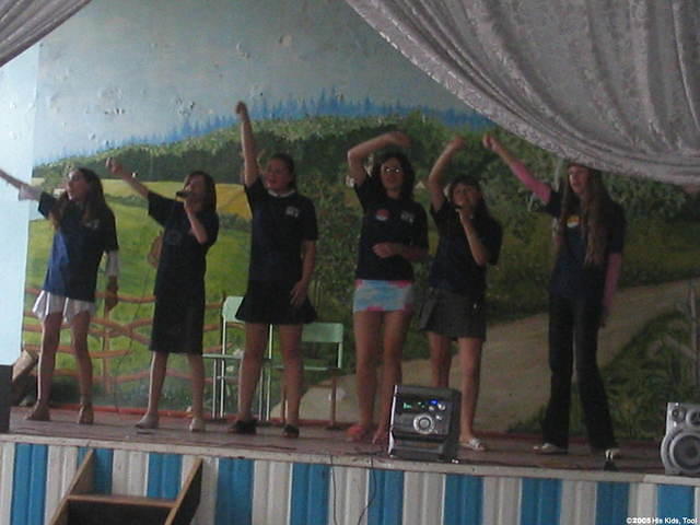 Andrew B. and Karen B. of Valdosta GA, have some of their girls(12-14), entertain us with a song.