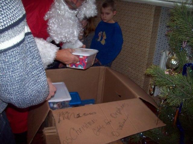 Special thanks to our Orlando Fl. friends for these great Christmas boxes!