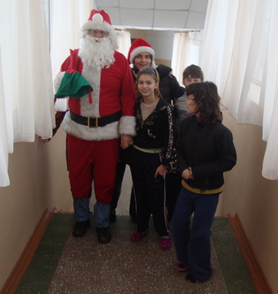At Internot #4 in Donetsk, the teens loved a Santa visit.