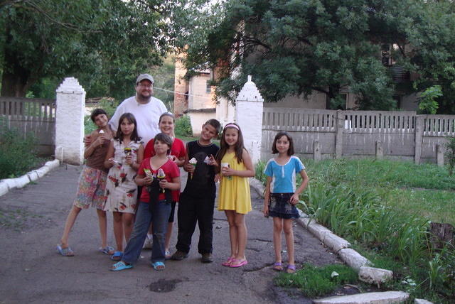 Cris and the 'ice cream' group.