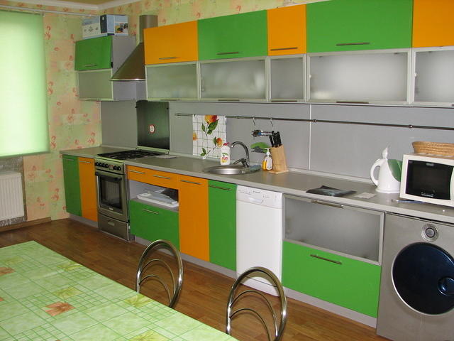 Massive kitchen