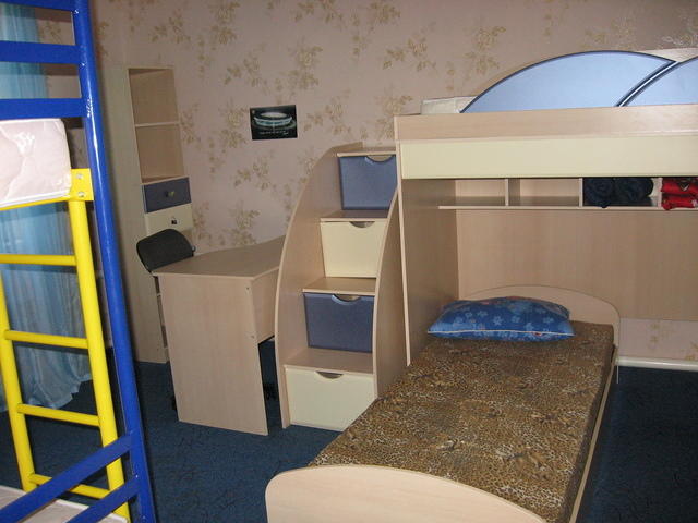 boys room