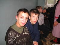 Some handsome teen boys!
