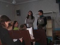 Masha and Vita teach the lesson.