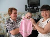 After sorting through the aid, clothing was taken by members of the Mayski Church of Christ to Orphan Hospital #2 in Horlivka.