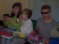 Kids of all ages live at the internot.