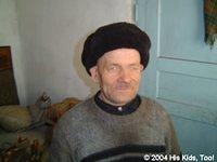 This blind and nearly deaf man lives alone in a private house.