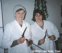 After hearing of cooking knives being stolen from the facility, a wonderful donor contributed these knives, which we gladly pres