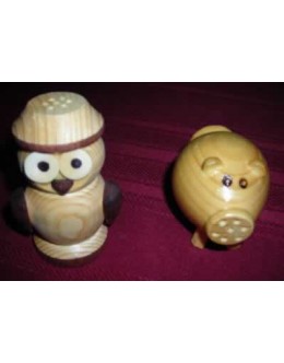 Salt and Pepper Shaker 102005